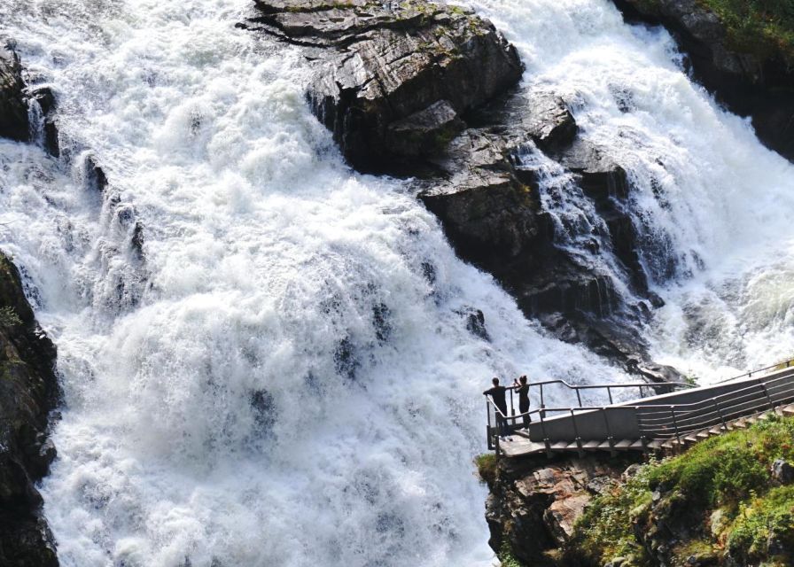 From Eidfjord: Vøringfossen Waterfall Nature Tour with Guide - Key points to know before booking