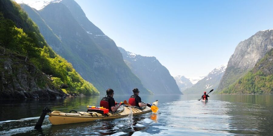 From Flåm: Nærøyfjord 3 Day Kayaking and Camping Tour - Three days with a manageable pace