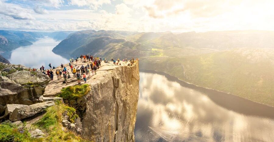 From Stavanger: Pulpit Rock Guided Hike with Pickup - Returning to Stavanger without rushing