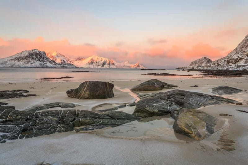 From Svolvaer: 2- Day Lofoten Highlights Photo Tour - FAQ