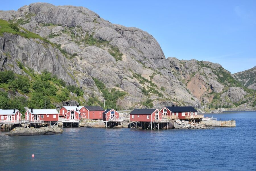 From Svolvaer: Private Lofoten Islands Tour with Transfer - Weather, comfort, and accessibility