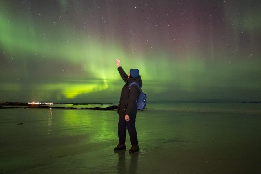 From Svolvaer: Private Northern Lights Search Trip - Chasing the Aurora from Svolvaer