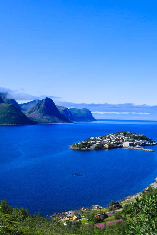 From Tromsø:（Chinese）Senja Day Trip - Ferry changes and weather flexibility