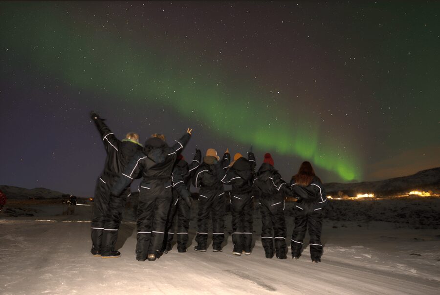 From Tromsø: Northern Lights Tour in Minibus with Photos - Who should book, and who should think twice