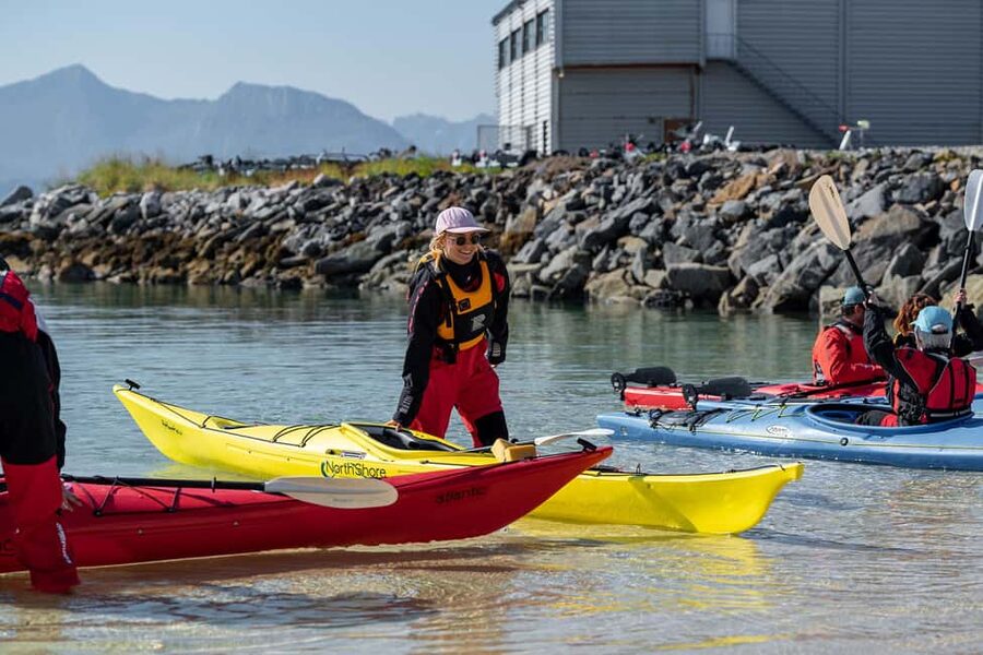 From Tromsø: Sea Kayaking Tour at Sommarøy with Transfer - Key points about the Sommarøy paddle