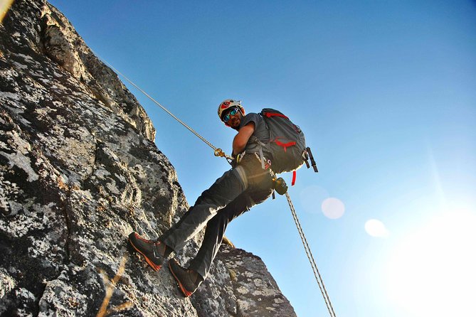 Full Day Combo Kayak and Rappel - Northern Explorer - Two hours by kayak along the coast