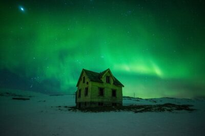 Full Night Magic of the Northern Lights in Tromso