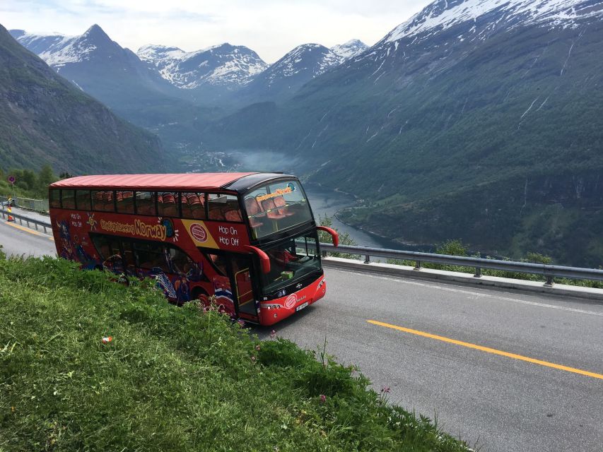 Geiranger: City Sightseeing Hop-On Hop-Off Bus Tour - The commentary is helpful, but the views do the heavy work