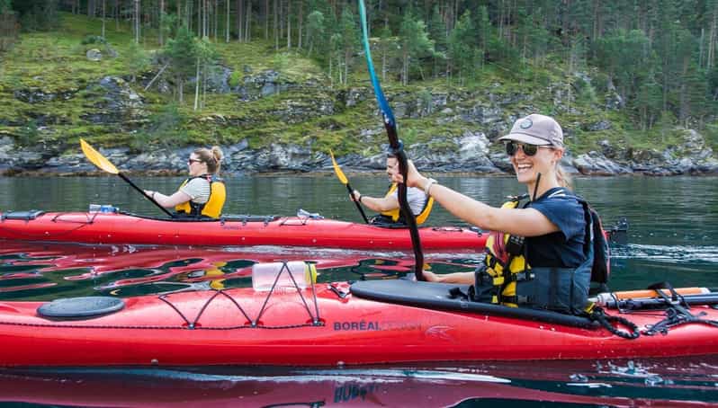 Geiranger: Kayak tour with guide - Key points to know before booking