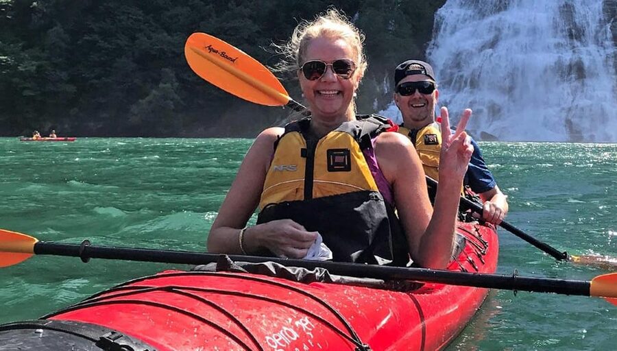 Geiranger: Kayak tour with guide - Choosing between 2.5 and 4 hours