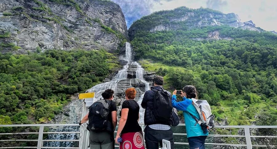 Geiranger to Ålesund Bus Tour (one way) - Starting beside Geiranger’s fire station