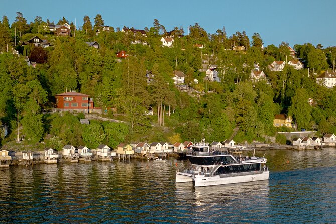 Guided Sightseeing Cruise on Oslofjord by Premium Silent Boat - Boarding near Akershus Fortress