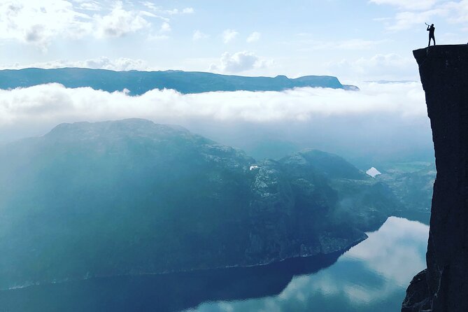 Guided sunrise hike to Pulpit Rock Preikestolen - Reaching Pulpit Rock in the first light