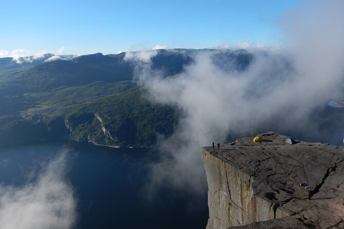 Guided sunrise hike to Pulpit Rock Preikestolen - Who should book this Preikestolen hike?