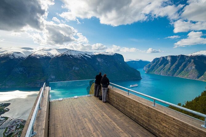 Guided Tour To Nærøyfjorden, Flåm And Stegastein - Viewpoint Cruise - Why this Bergen fjord tour works
