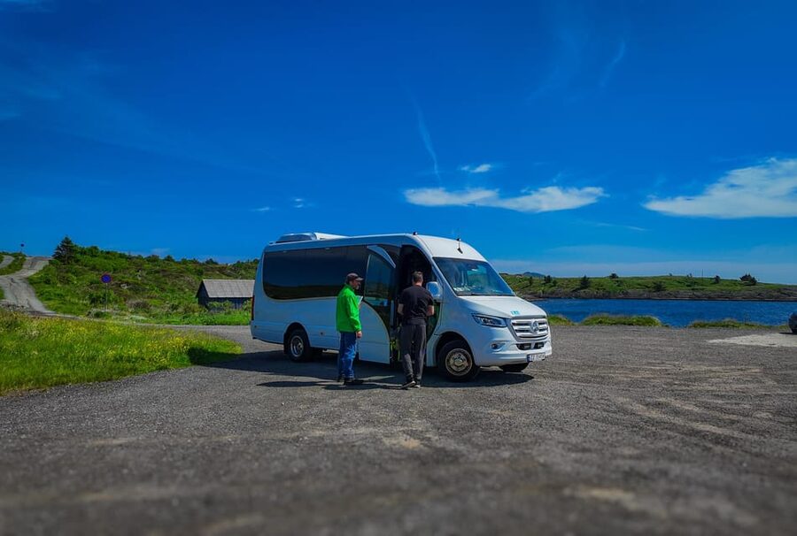 Haugesund: Guided Scenic Minibus tour of Haugesund - Key points to know before you book