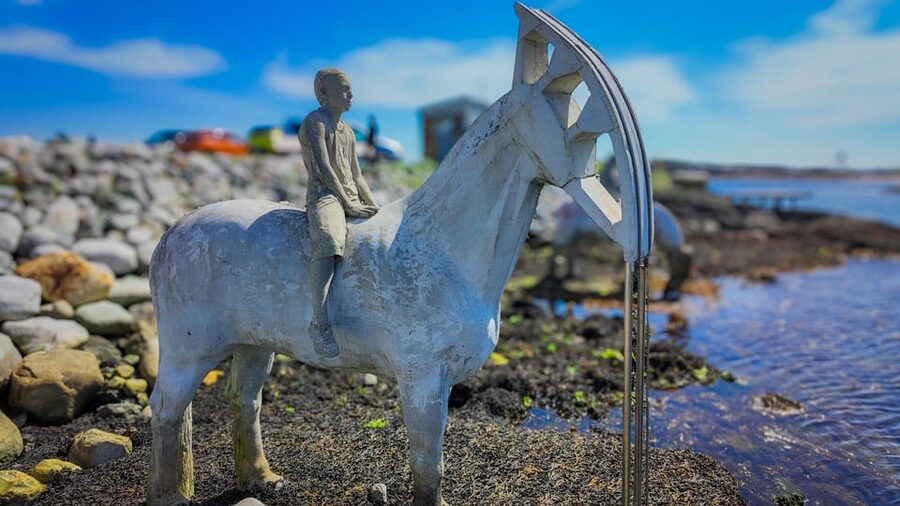 Haugesund: Guided Scenic Minibus tour of Haugesund - Steinsfjellet gives you the wide view