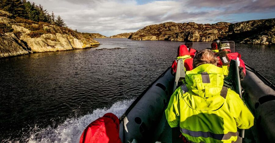 Haugesund: RIB Safari to the island communities - Who will enjoy this RIB safari most?
