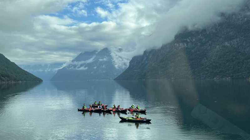 Hellesylt: Beginner-Friendly Fjord Kayaking Experience - Key points at a glance