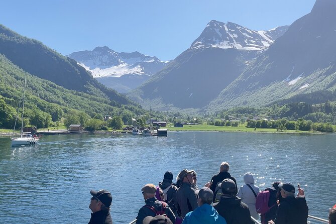 Hjørundfjord Fjord Tour Roundtrip from Ålesund - Two hours and fifteen minutes into Hjørundfjord