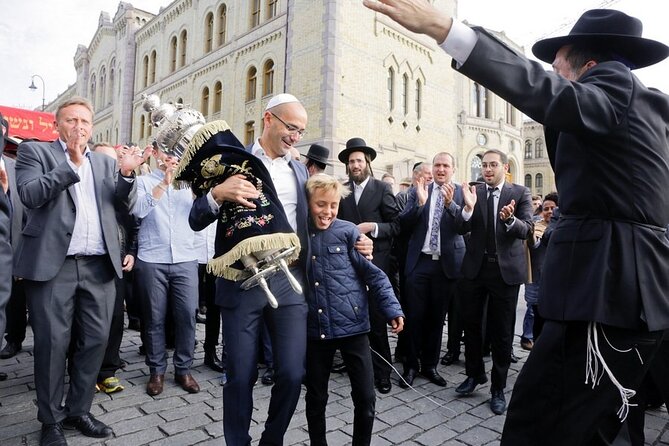 Jewish Heritage Tour in Oslo - Stortorvet, Oslo Cathedral, and Christian IV
