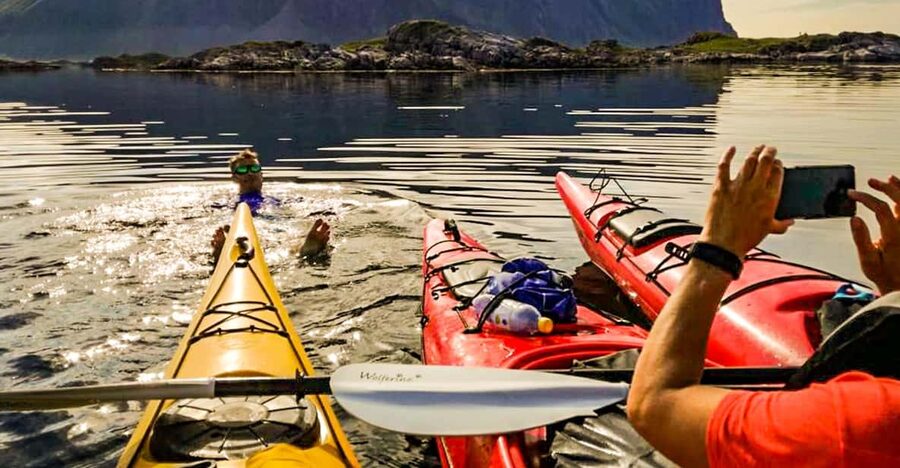 Lofoten: Full Day Combo tour, (kayaking and rappelling) - Why this Lofoten combo works