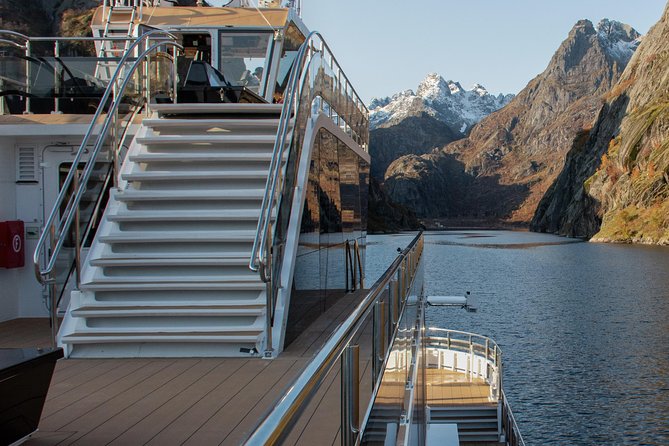 Lofoten Island: Silent Trollfjord Cruise from Svolvær - Timing, parking, and cancellation details
