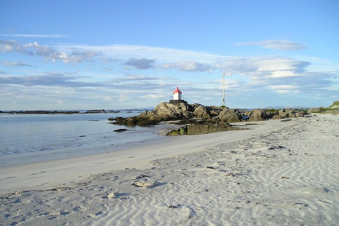Lofoten Summer Panoramic Tour - Gimsoya changes the pace with open shore and island views