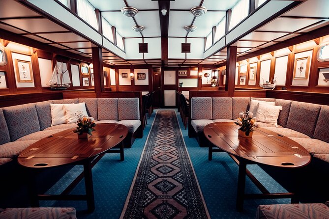 Luxury Northern Lights Yacht Cruise with Hot Tub from Tromsø - The hot tub is the memorable extra