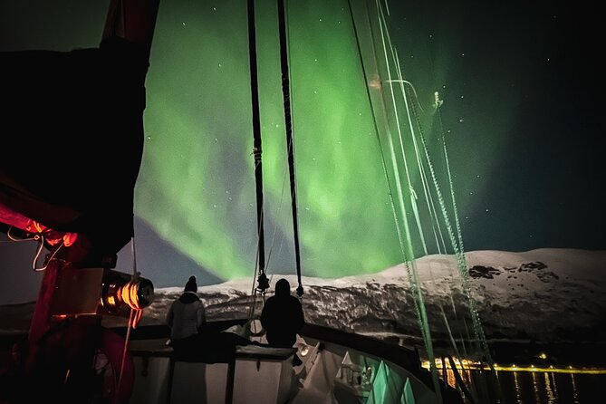 Luxury Northern Lights Yacht Cruise with Hot Tub from Tromsø - Who should book this cruise?