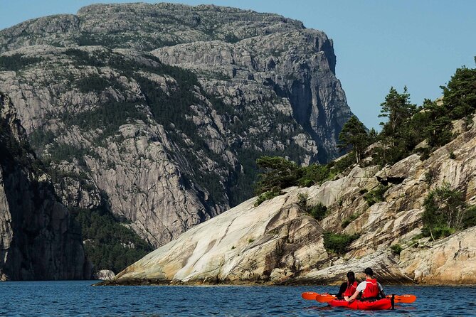 Lysefjord Kayak Safari - Hengjanefossen and the Story of Hengjane