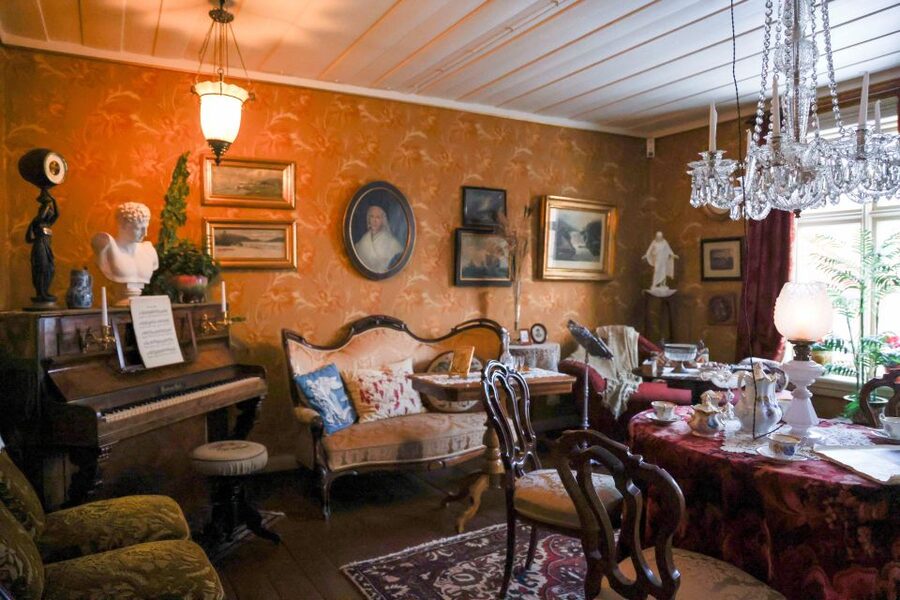 Maihaugen Museum/The Norwegian Olympic Museum, Lillehammer. - The 1900s houses show Norway changing fast