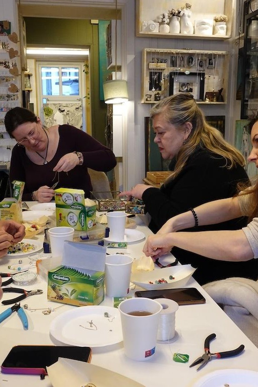 Maral Kunst : Jewelry Bar Experience (Jewelry Making) - What the Maralkunst Jewelry Bar Really Offers