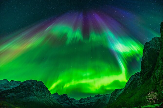 Minibus Northern Lights Chase with Photography from Tromsø - Learning to photograph the aurora