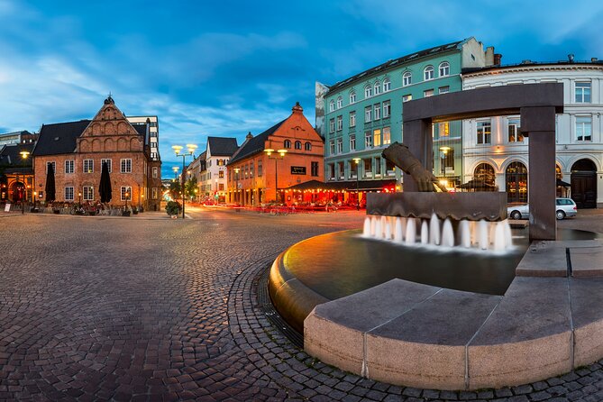 Myths and Legends: An Oslo Walking Discovery - Oslo myths begin outside City Hall