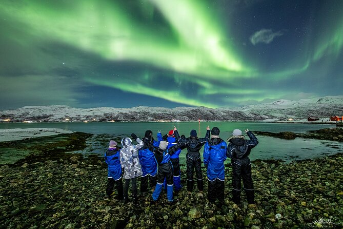 Northern Lights Adventure with Greenlander, 8 people max - Campfire food makes the waiting easier