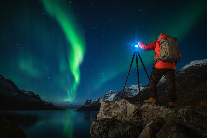 Northern Lights Adventure - Choosing the viewing spot beyond the city lights