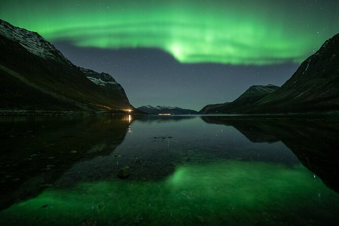 Northern Lights Expedition Tromsø - 6 people - Arctic Photo Guide - Nico, Trine, and the human side of the night