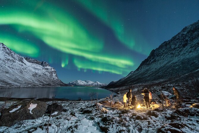 Northern Lights Hunt with The Green Adventure - photos included - Free photos and help with your own camera