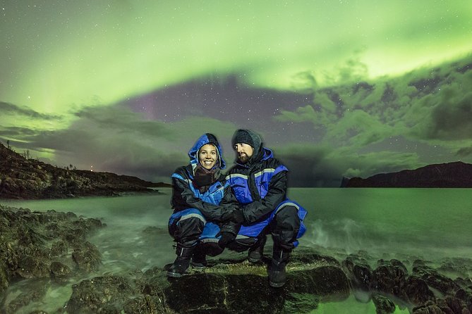Northern Lights Private tour with your special ones - Greenlander - What the first aurora stop may feel like