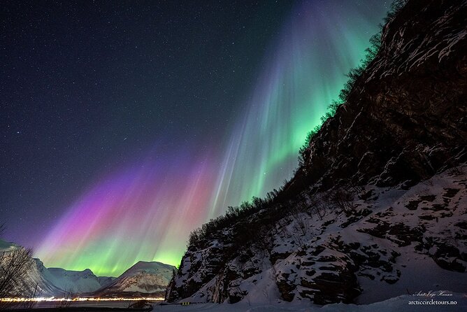 Northern Lights Tour, Photo, Toilet, Meal, Skycam in Mbus - Price, group size, and overall value
