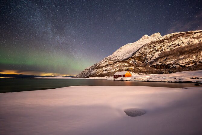 Northern Lights Tours Bodo Norway - Watching from a heated van