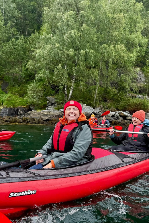 Olden: Experience Beginner-friendly Fjord Kayaking - How the guides shape the experience