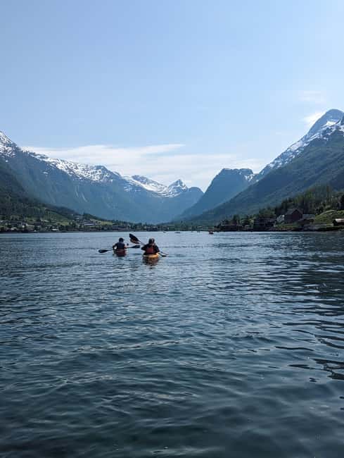 Olden: Guided beginner friendly fjord kayaking.Local company - Key points to know before you book