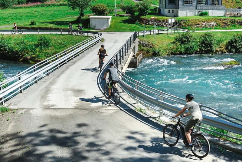 Olden: Guided e-bike tour - Riding through Olden’s villages and historic buildings