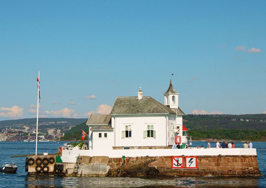 Oslo: 100% Electric Oslofjord Sightseeing Cruise - Indoor comfort or outdoor views