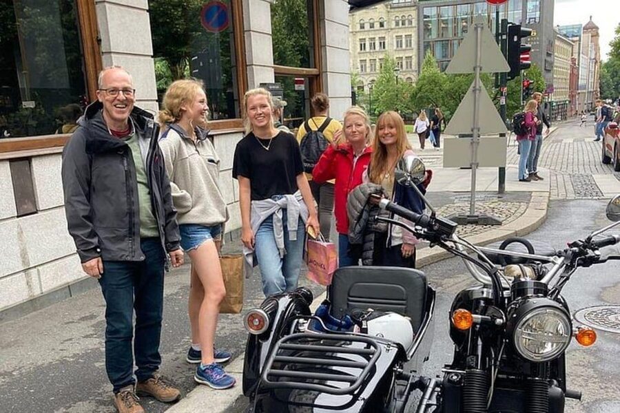 Oslo: 2-Hour Retro Motorcycle Sidecar City Tour - Key points at a glance
