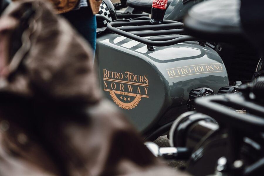 Oslo: 2-Hour Retro Motorcycle Sidecar City Tour - The uphill ride to Holmenkollen