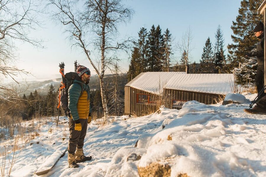 Oslo: Best View of the Oslofjord Winter Edition - The Frognerseteren metro ride takes you from city to forest