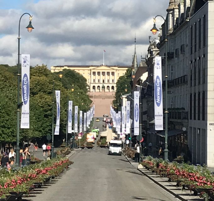 Oslo: City Walking Tour - Christiania and the old city atmosphere